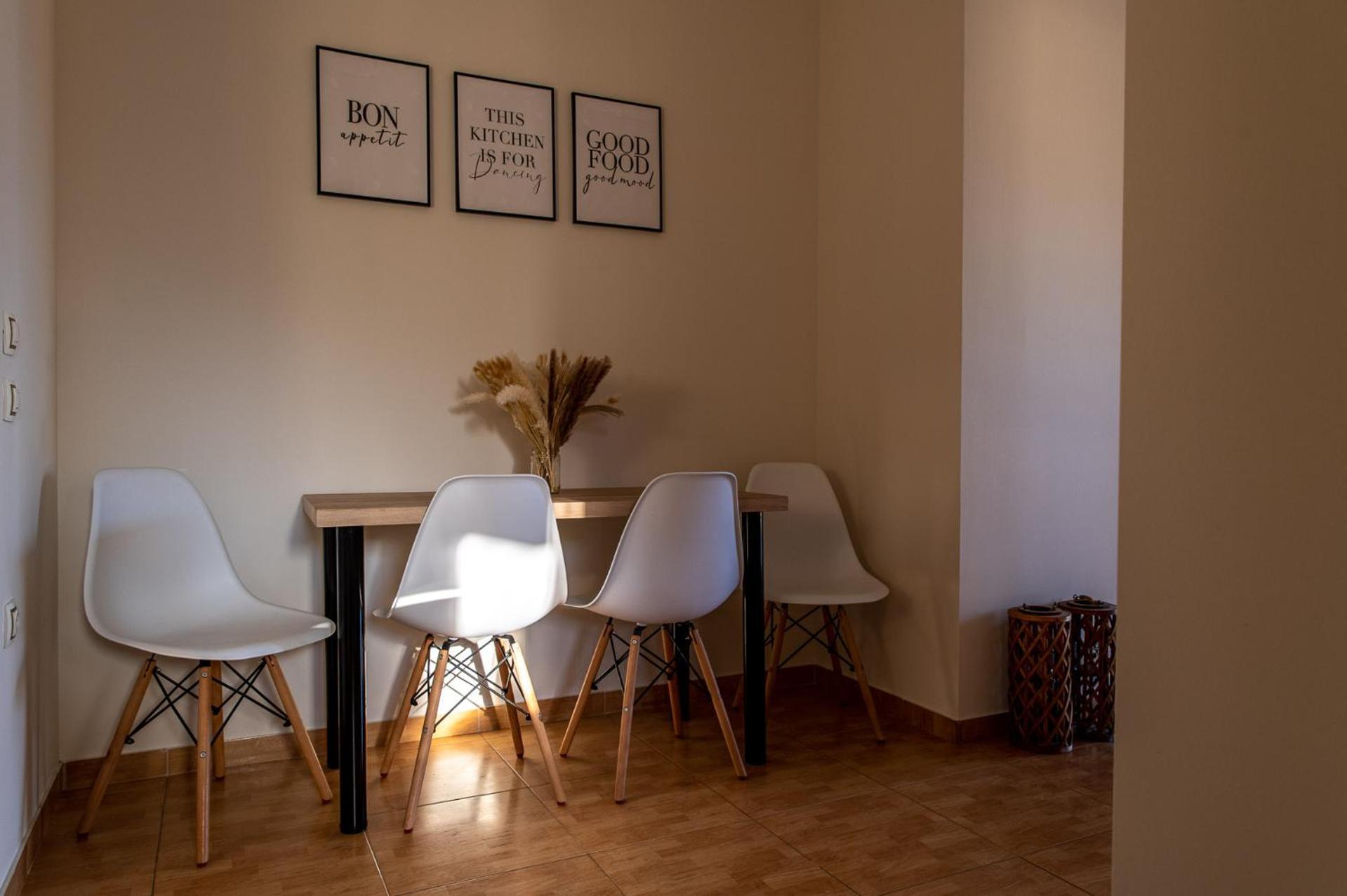 Alimar Apartment 阿尔戈斯托利翁 外观 照片