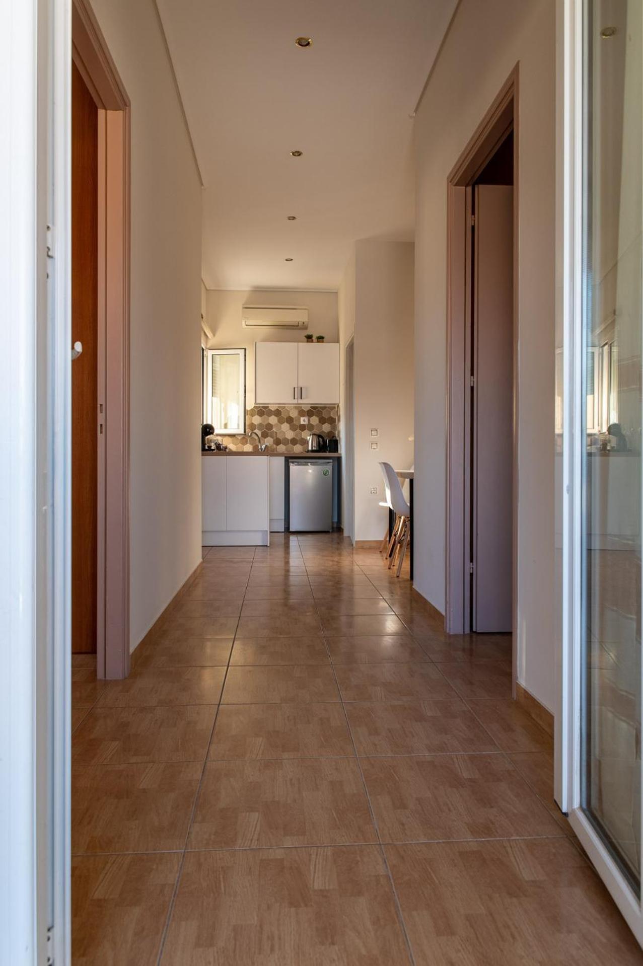 Alimar Apartment 阿尔戈斯托利翁 外观 照片